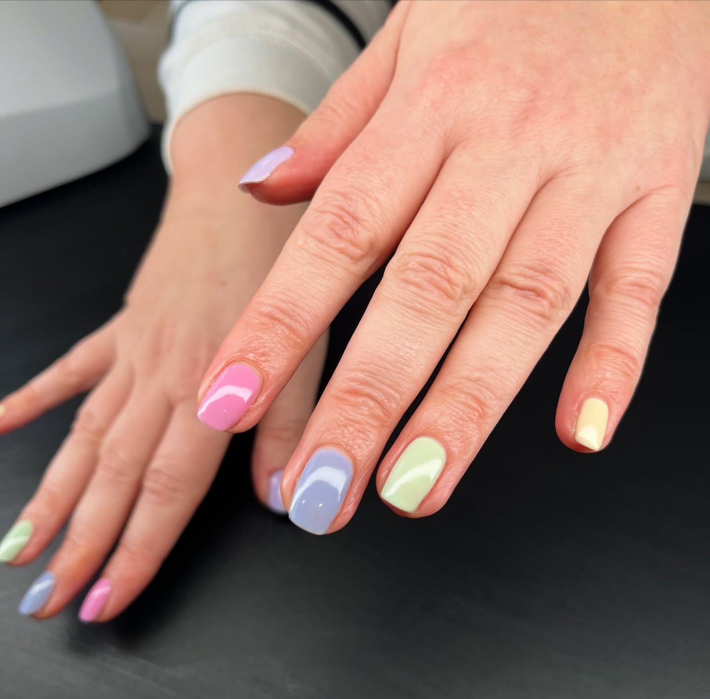 Pastel rainbow gel nails
